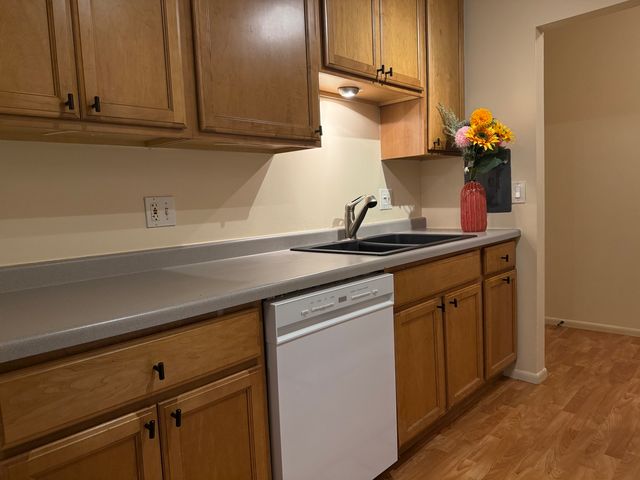 840 Wellington Avenue 103, Elk Grove Village, IL 60007