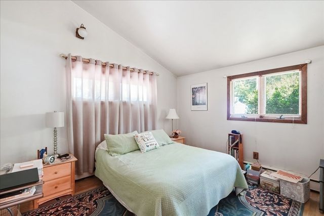 47 Old Oaken Bucket Rd, Norwell, MA 02061
