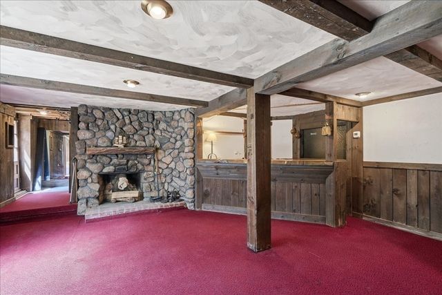 47 Old Oaken Bucket Rd, Norwell, MA 02061