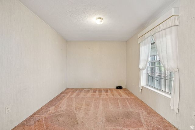 4614 S YARROW LN, Taylorsville, UT 84123