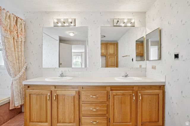 4614 S YARROW LN, Taylorsville, UT 84123