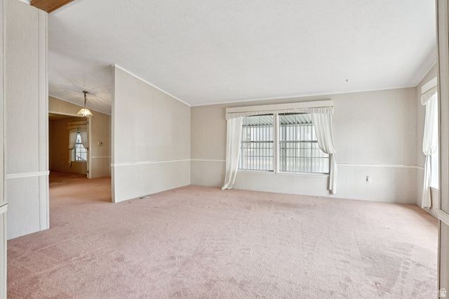 4614 S YARROW LN, Taylorsville, UT 84123