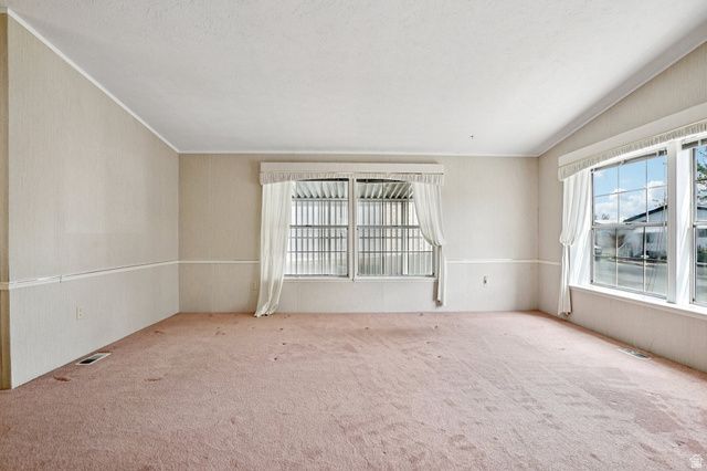 4614 S YARROW LN, Taylorsville, UT 84123