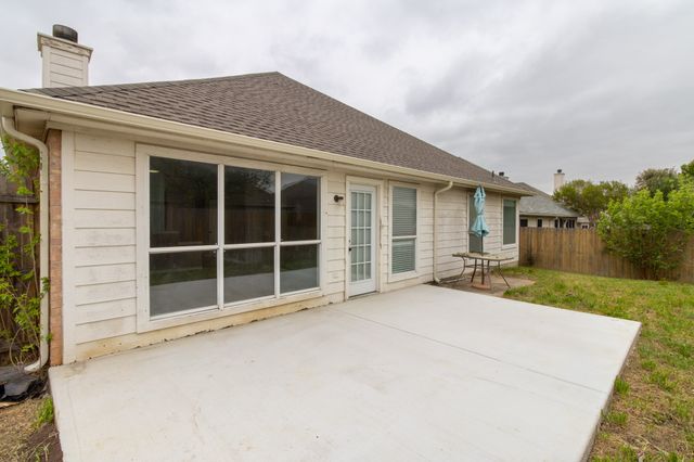 7864 Orland Park Circle, Fort Worth, TX 76137