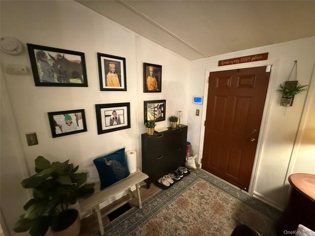 125 King George Drive, New Windsor, NY 12553