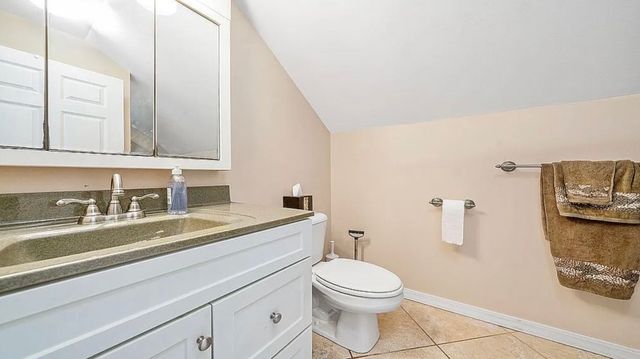 2912 Woodlawn Road, Sterling, IL 61081