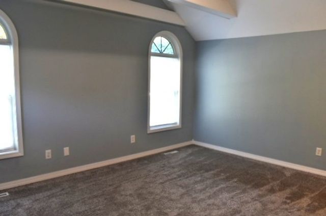 2912 Woodlawn Road, Sterling, IL 61081