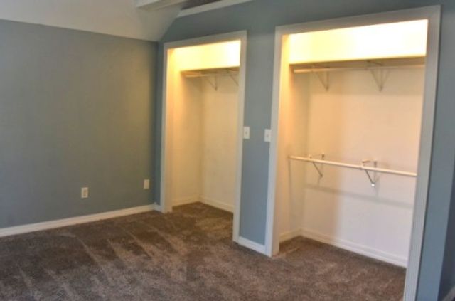 2912 Woodlawn Road, Sterling, IL 61081