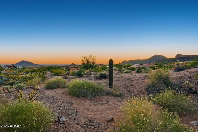 9824 N Azure Court 1, Fountain Hills, AZ 85268