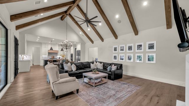 612-A Latigo Court, Weatherford, TX 76088