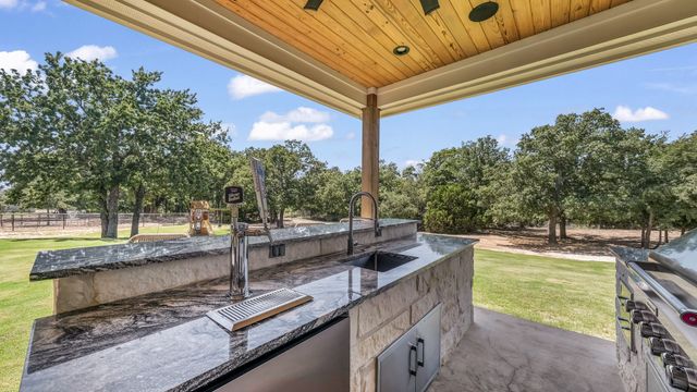 612-A Latigo Court, Weatherford, TX 76088