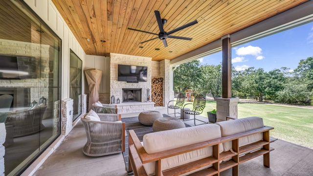 612-A Latigo Court, Weatherford, TX 76088