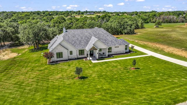 612-A Latigo Court, Weatherford, TX 76088