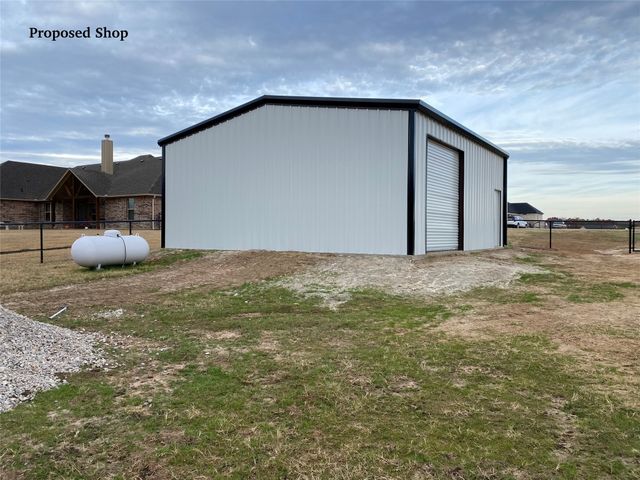 612-A Latigo Court, Weatherford, TX 76088