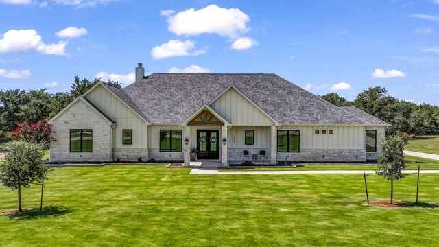 612-A Latigo Court, Weatherford, TX 76088