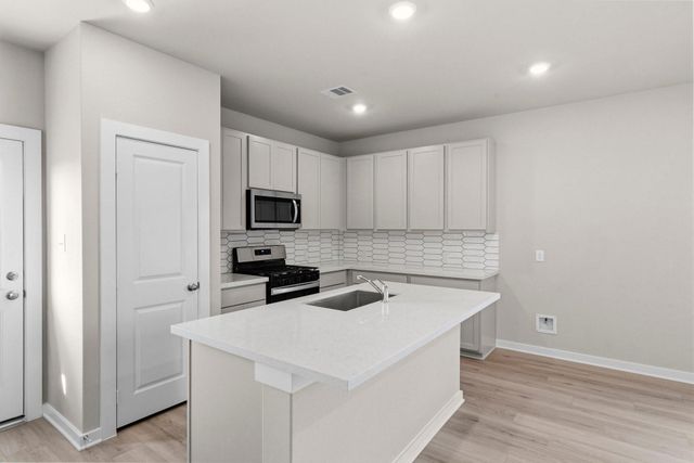 19039 Cetara Villa Drive, Hockley, TX 77447