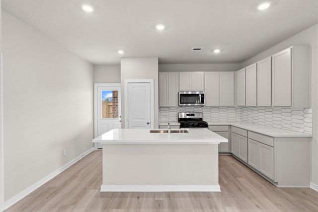 19039 Cetara Villa Drive, Hockley, TX 77447