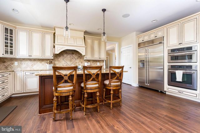 5330 CHAFFINS FARM CT, Haymarket, VA 20169