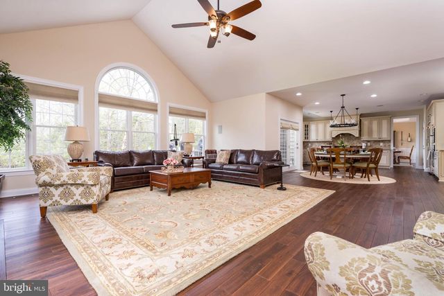 5330 CHAFFINS FARM CT, Haymarket, VA 20169