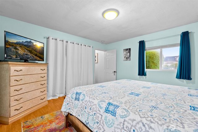 2611 Bay Avenue, Hoquiam, WA 98550