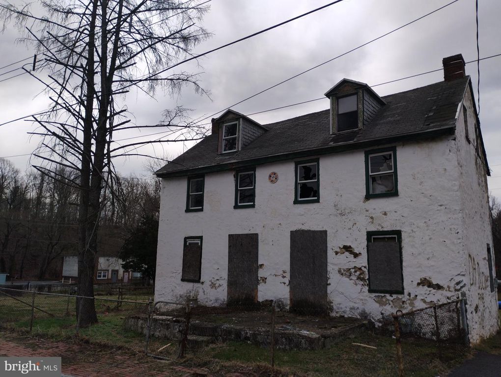 18-20 FRONT ST, BROOKHAVEN, PA 19015 — exterior