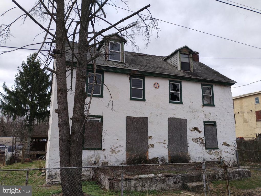 18-20 FRONT ST, BROOKHAVEN, PA 19015 — photo 2