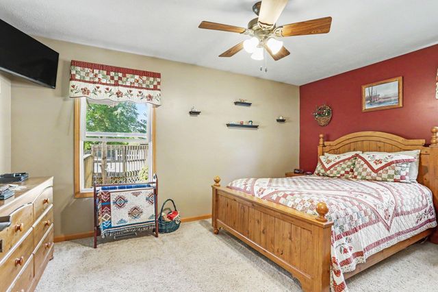 1716 143rd Avenue, Dorr Twp, MI 49323