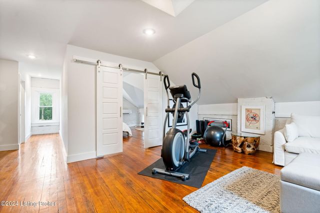1226 E Breckinridge St, Louisville, KY 40204