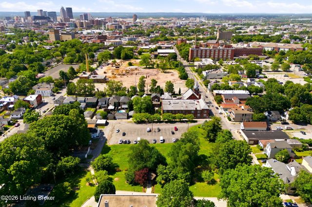1226 E Breckinridge St, Louisville, KY 40204