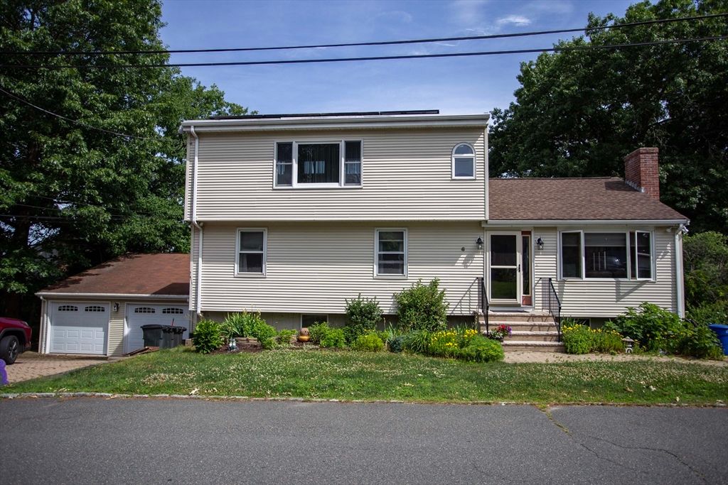 6 Woodland Ave, Saugus, MA 01906