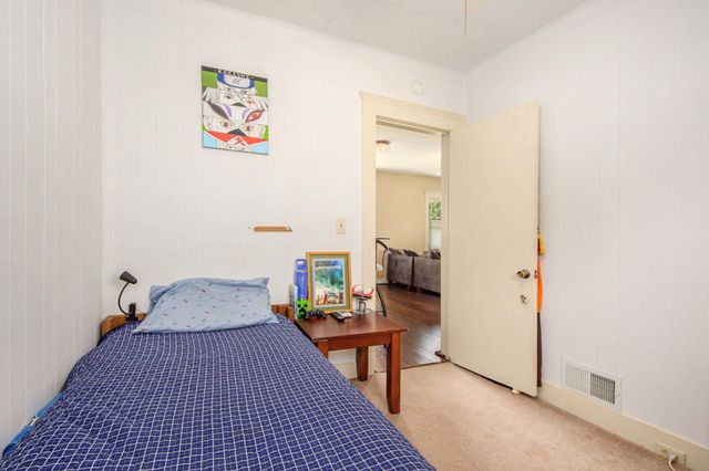 339 N Dwight Street, Jackson, MI 49202