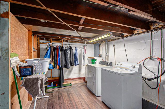 339 N Dwight Street, Jackson, MI 49202