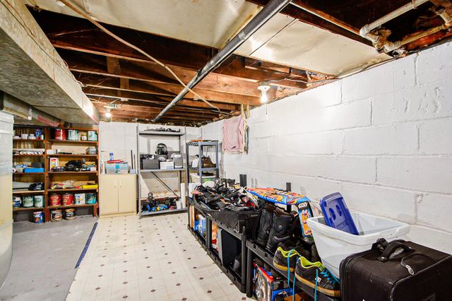 339 N Dwight Street, Jackson, MI 49202