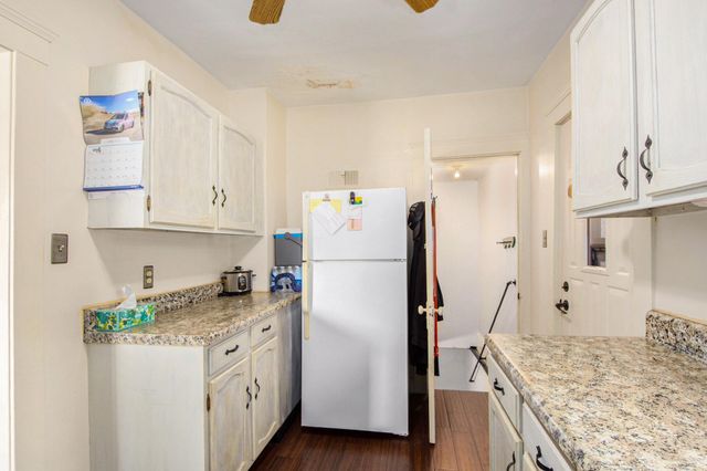 339 N Dwight Street, Jackson, MI 49202