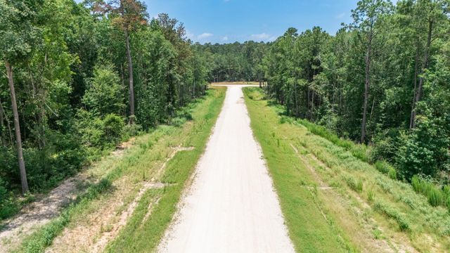 128 Splendid Road, New Waverly, TX 77340
