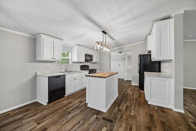 30 Timm Lane, Cleveland, TX 77327
