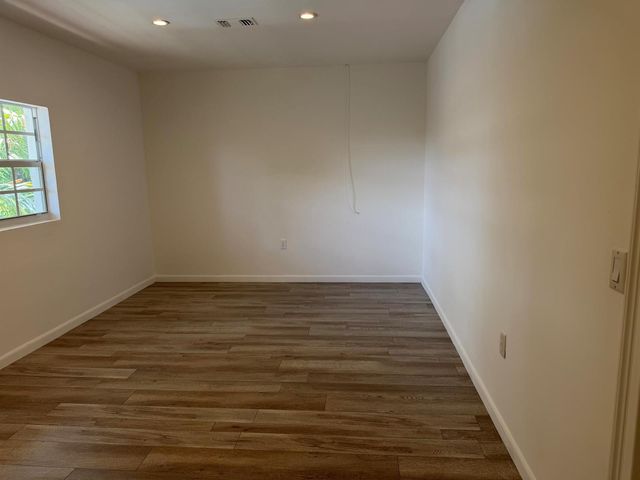 4081 N 41st Street, Hollywood, FL 33021