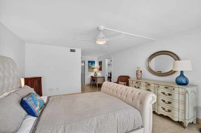 3546 S Ocean Boulevard 209, South Palm Beach, FL 33480