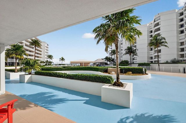 3546 S Ocean Boulevard 209, South Palm Beach, FL 33480