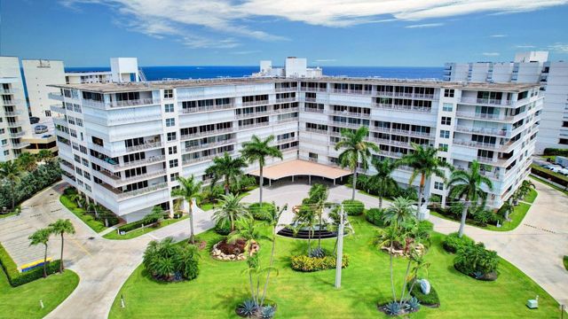 3546 S Ocean Boulevard 209, South Palm Beach, FL 33480