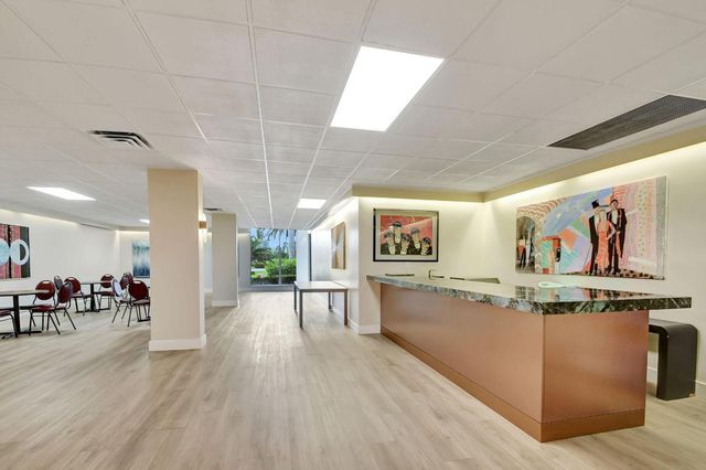 3546 S Ocean Boulevard 209, South Palm Beach, FL 33480