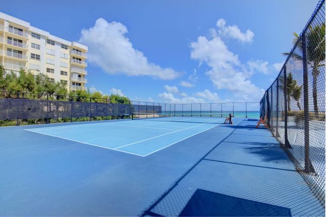 3546 S Ocean Boulevard 209, South Palm Beach, FL 33480