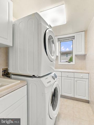 120 DORADO AVE, Sewell, NJ 08080