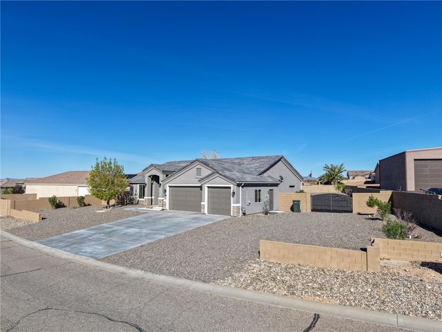 2816 Diamond Spur Street, Kingman, AZ 86401