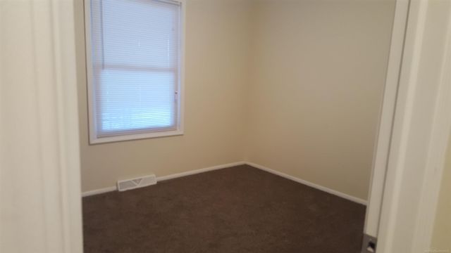 8686 Ford Avenue, Warren, MI 48089