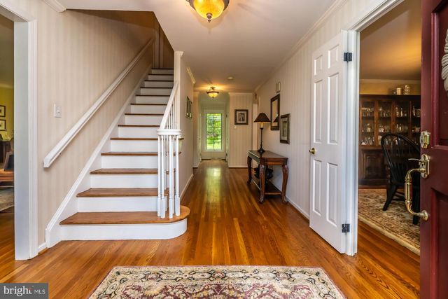 1304 BARKWAY LN, West Chester, PA 19380