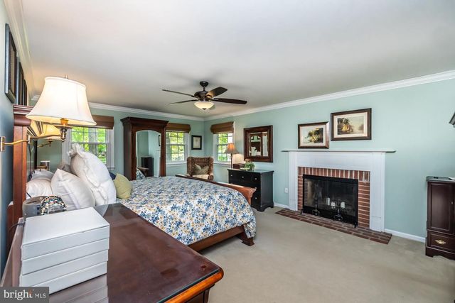 1304 BARKWAY LN, West Chester, PA 19380