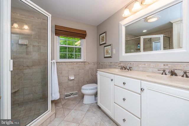 1304 BARKWAY LN, West Chester, PA 19380