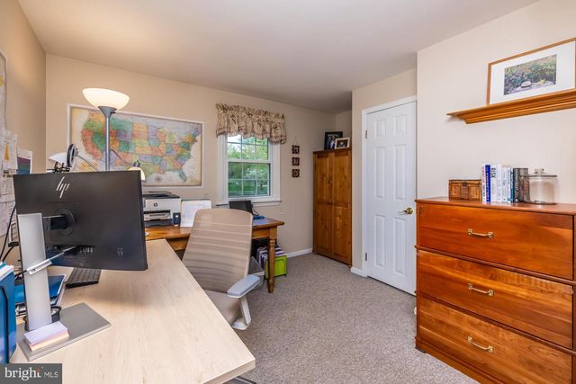 1304 BARKWAY LN, West Chester, PA 19380