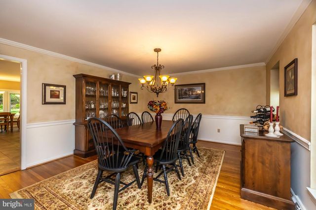 1304 BARKWAY LN, West Chester, PA 19380